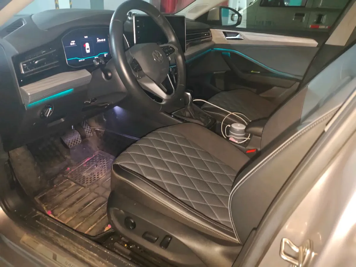 2023 Volkswagen Sagitar 1.5T 160HP L4 7DCT,autocango,china used car exporter,china ev exporter,chinese used car exporter,chinese used ev exporter