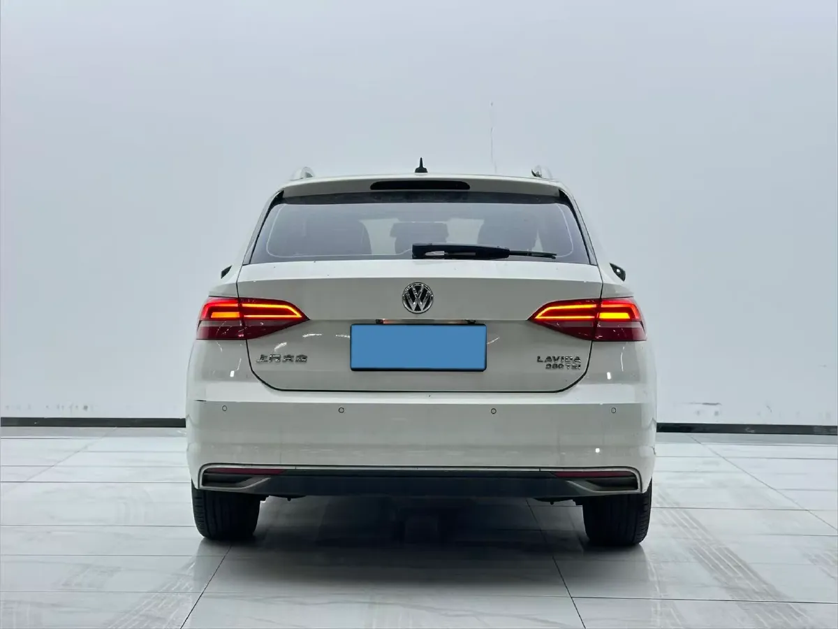 2018 Volkswagen Golf 1.4T 131HP L4 7DCT,autocango,china used car exporter,china ev exporter,chinese used car exporter,chinese used ev exporter