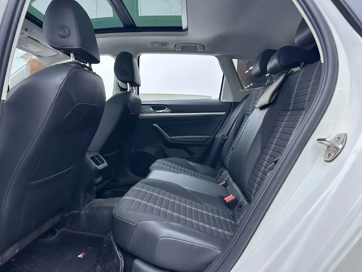 2018 Volkswagen Golf 1.4T 131HP L4 7DCT,autocango,china used car exporter,china ev exporter,chinese used car exporter,chinese used ev exporter