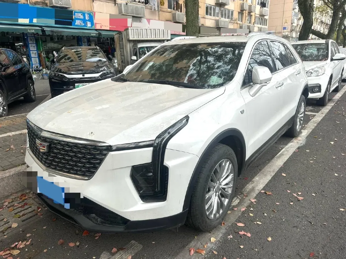 2024 Cadillac XT4 2.0T 237HP L4 9AT,autocango,china used car exporter,china ev exporter,chinese used car exporter,chinese used ev exporter