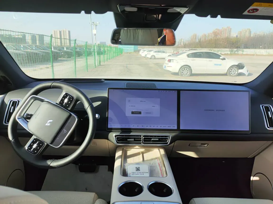 2024 Li L6 Range Extended 154HP L4 REEV 36.8KWH,autocango,china used car exporter,china ev exporter,chinese used car exporter,chinese used ev exporter