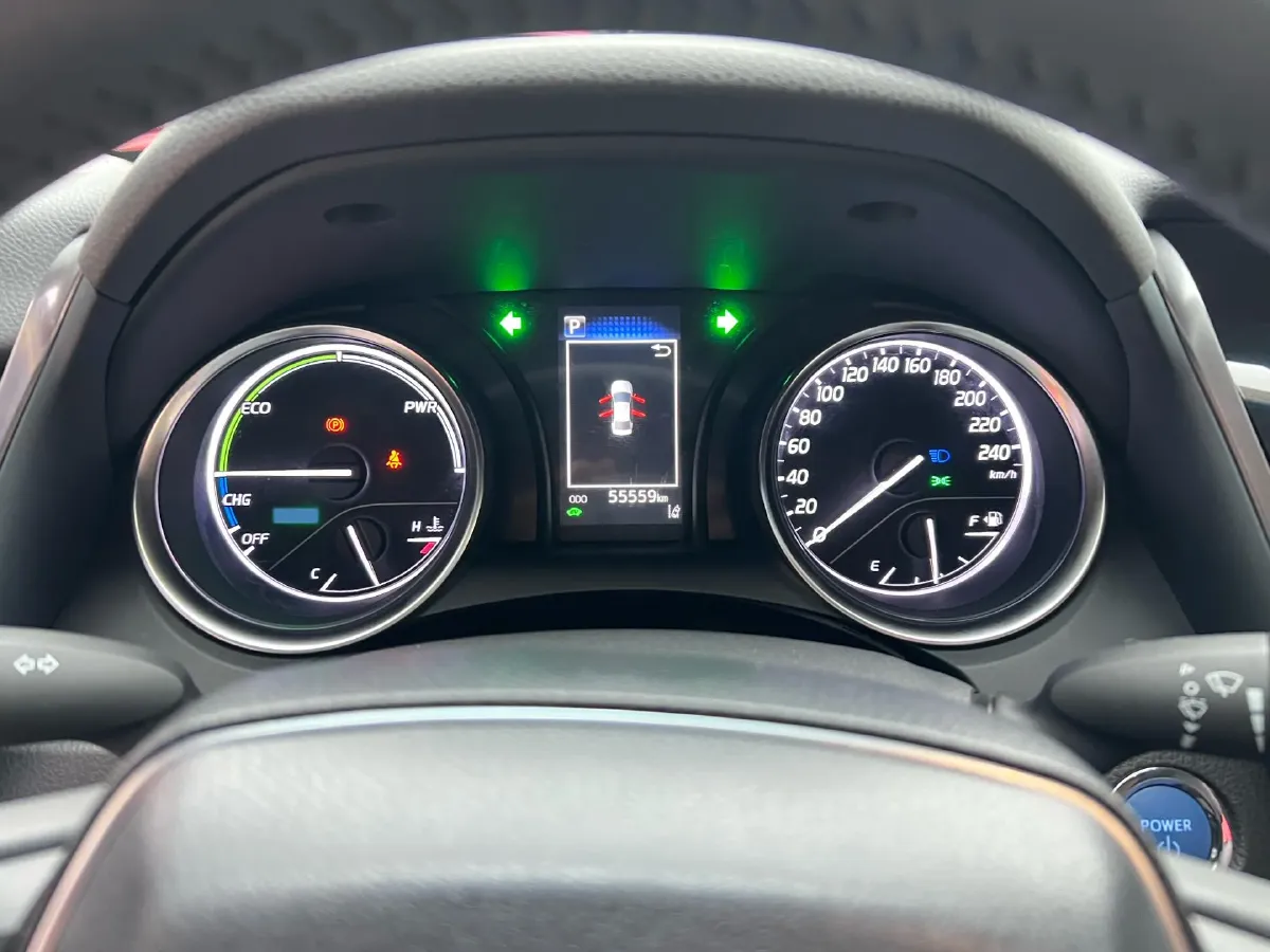 2021 Toyota Camry 2.5L 178HP L4 E-CVT Hybrid,autocango,china used car exporter,china ev exporter,chinese used car exporter,chinese used ev exporter