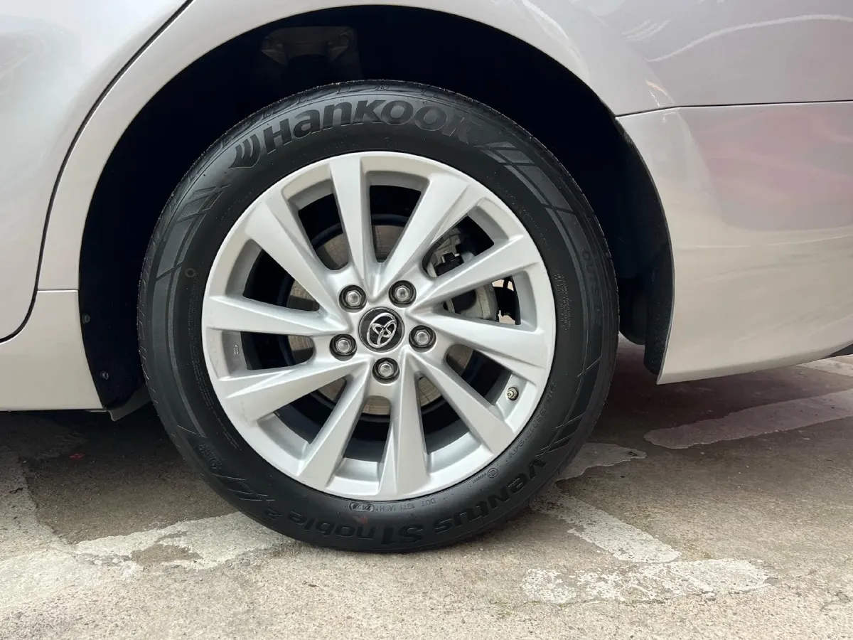 2021 Toyota Camry 2.5L 178HP L4 E-CVT Hybrid,autocango,china used car exporter,china ev exporter,chinese used car exporter,chinese used ev exporter