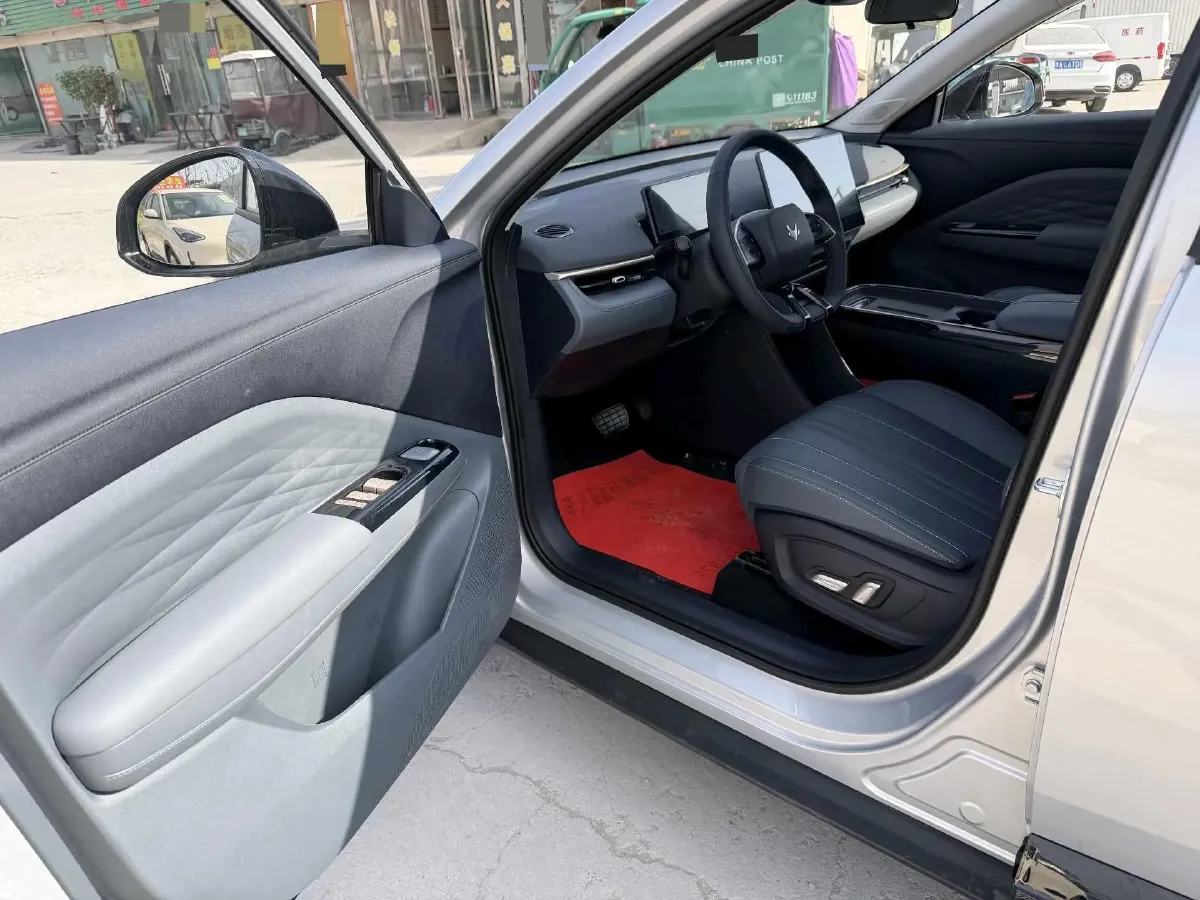 2026 ARCFOX T1 BEV,autocango,china used car exporter,china ev exporter,chinese used car exporter,chinese used ev exporter