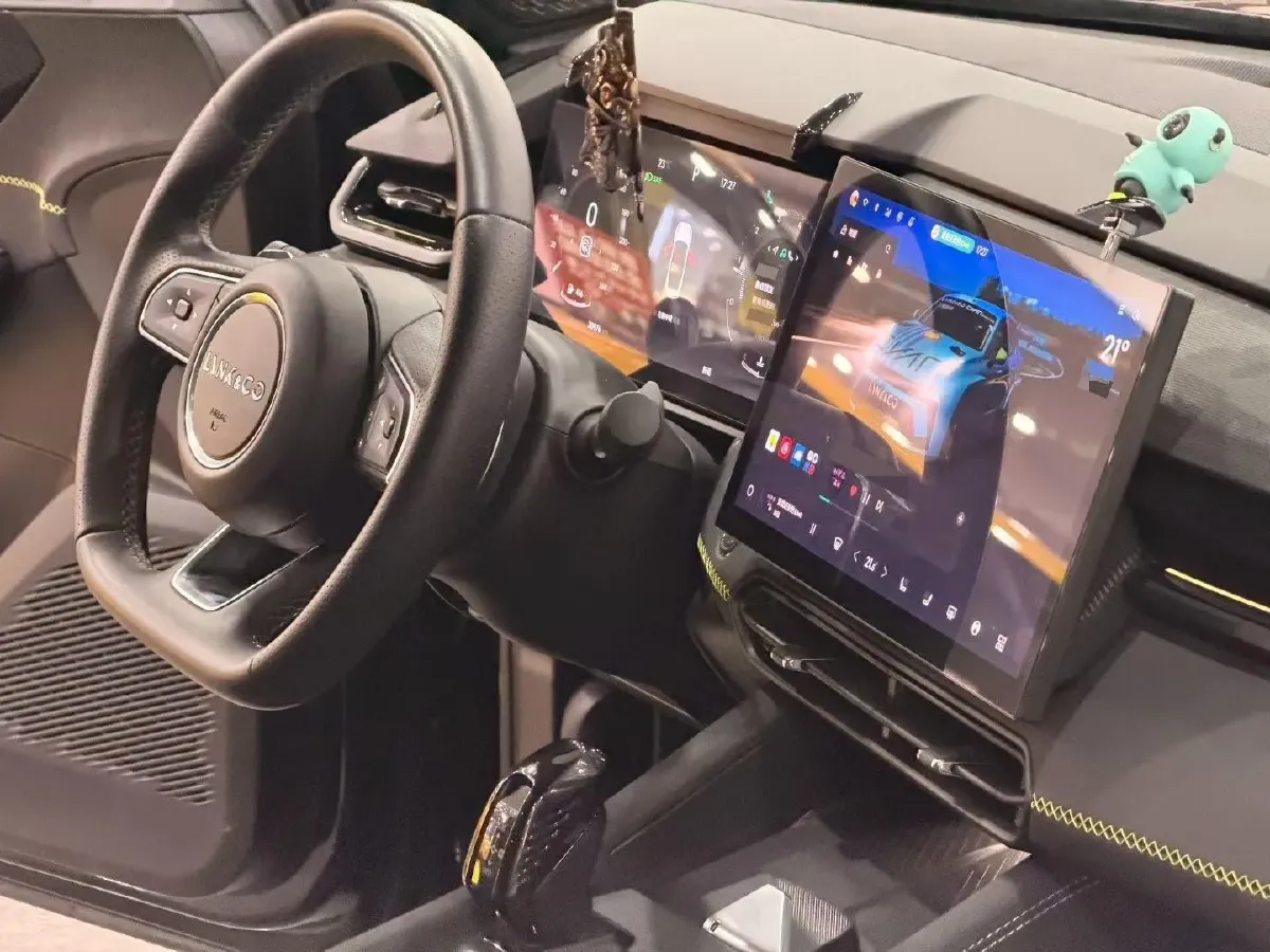 2023 LYNK&CO 03 2.0T 254HP L4 7DCT,autocango,china used car exporter,china ev exporter,chinese used car exporter,chinese used ev exporter