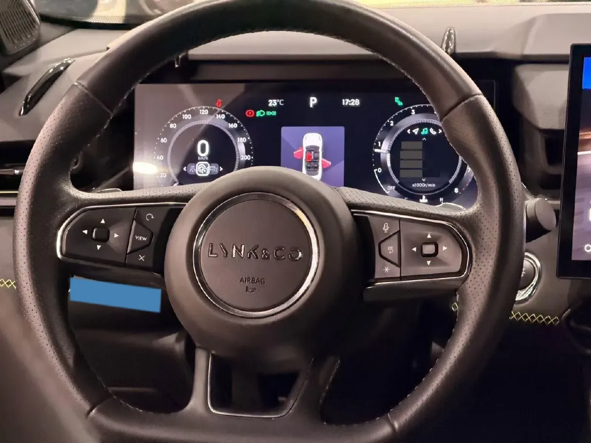 2023 LYNK&CO 03 2.0T 254HP L4 7DCT,autocango,china used car exporter,china ev exporter,chinese used car exporter,chinese used ev exporter