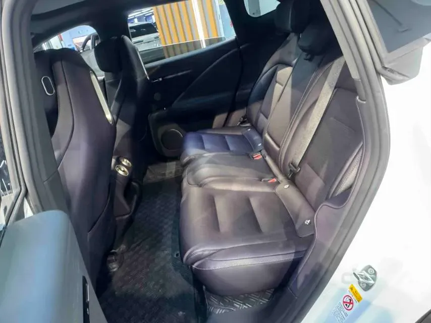 2024 Avatr 07 BEV 82.16KWH,autocango,china used car exporter,china ev exporter,chinese used car exporter,chinese used ev exporter