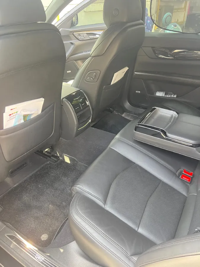 2021 Cadillac CT6 2.0T 237HP L4 10AT,autocango,china used car exporter,china ev exporter,chinese used car exporter,chinese used ev exporter