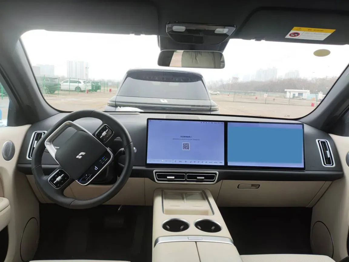 2025 Li L7 Range Extended 154HP REEV,autocango,china used car exporter,china ev exporter,chinese used car exporter,chinese used ev exporter