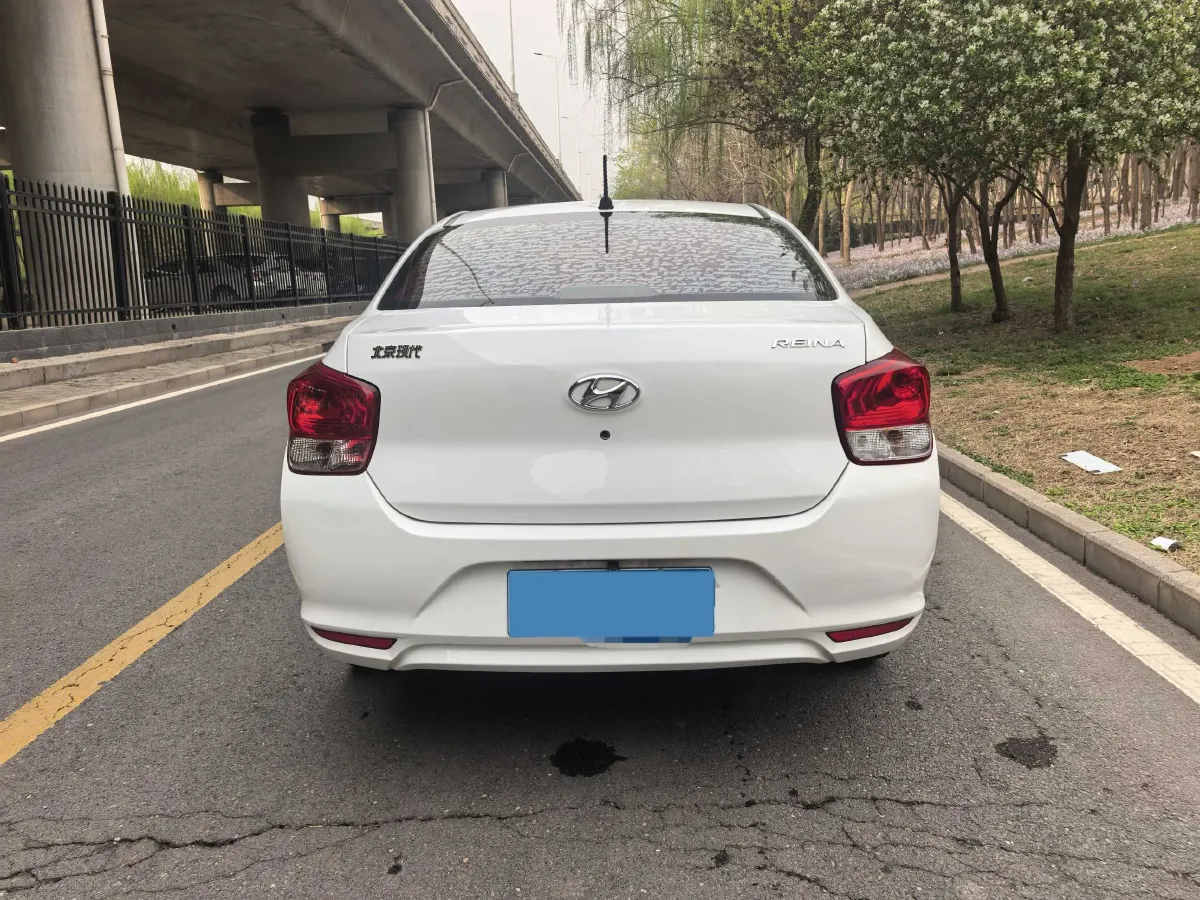 2017 Hyundai Reina 1.4L 95HP L4 5MT,autocango,china used car exporter,china ev exporter,chinese used car exporter,chinese used ev exporter