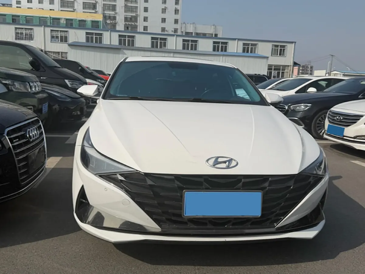 2021 Hyundai Elantra 1.5L 115HP L4 CVT,autocango,china used car exporter,china ev exporter,chinese used car exporter,chinese used ev exporter