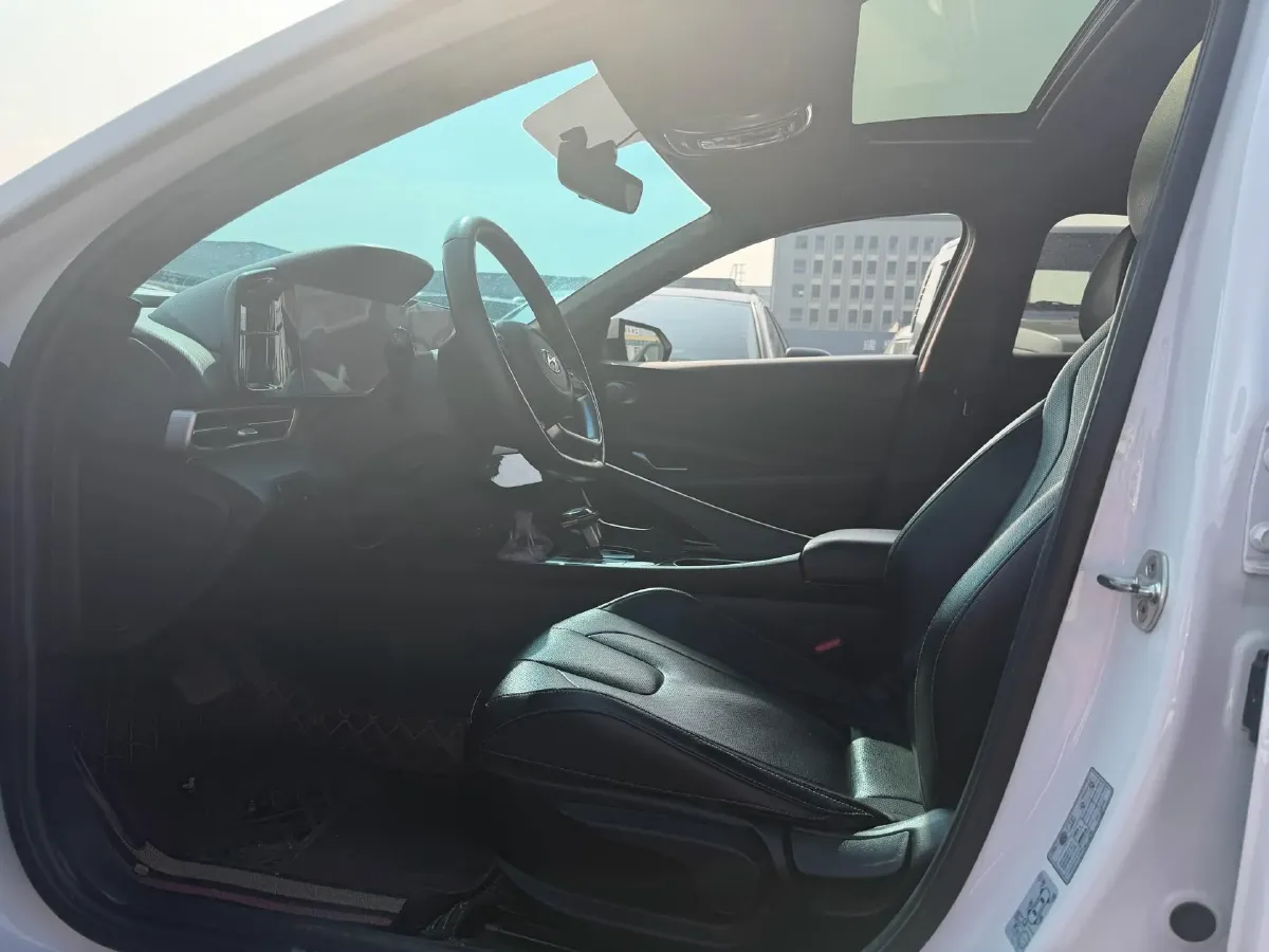 2021 Hyundai Elantra 1.5L 115HP L4 CVT,autocango,china used car exporter,china ev exporter,chinese used car exporter,chinese used ev exporter