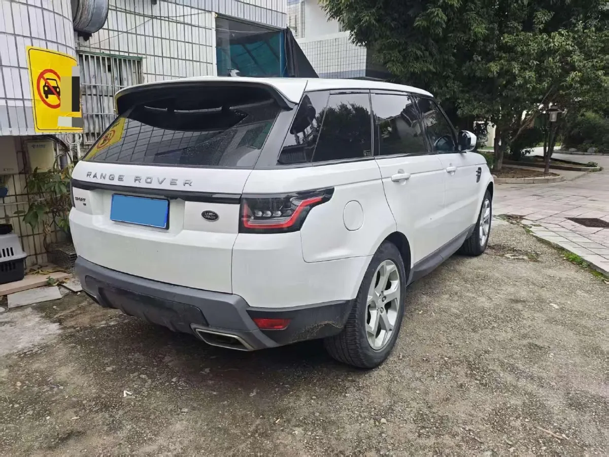 2021 Land Rover Range Rover Sport 3.0T 360HP L6 8AT,autocango,china used car exporter,china ev exporter,chinese used car exporter,chinese used ev exporter