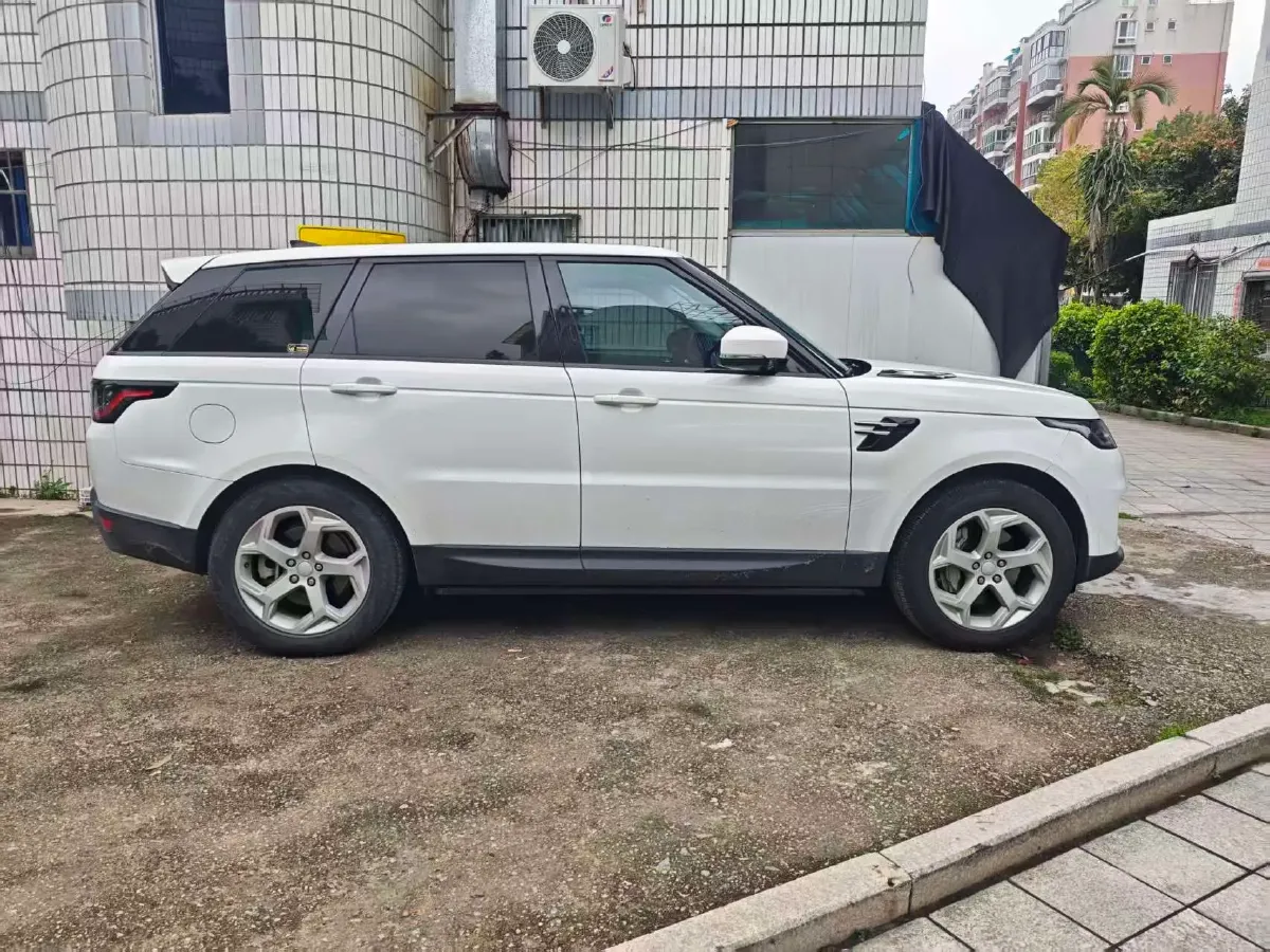 2021 Land Rover Range Rover Sport 3.0T 360HP L6 8AT,autocango,china used car exporter,china ev exporter,chinese used car exporter,chinese used ev exporter
