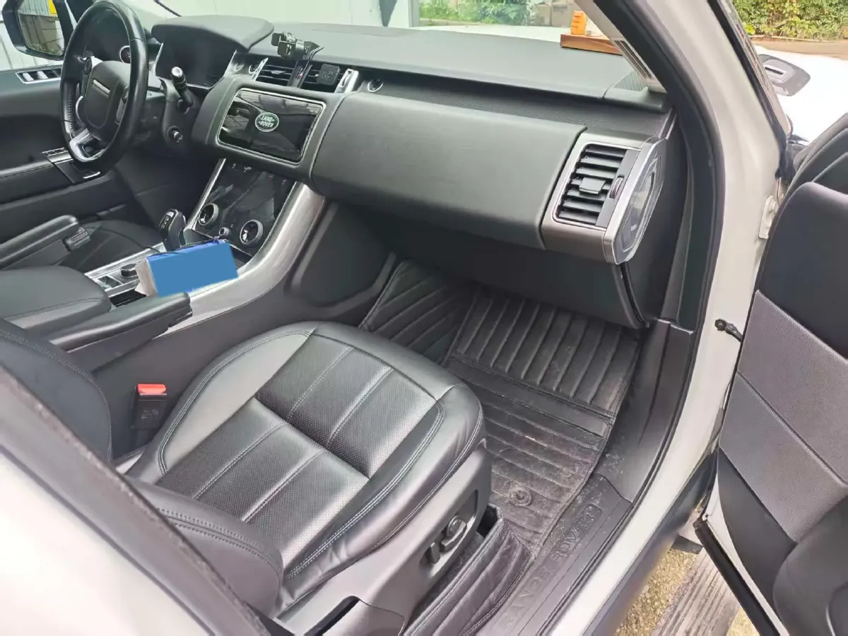 2021 Land Rover Range Rover Sport 3.0T 360HP L6 8AT,autocango,china used car exporter,china ev exporter,chinese used car exporter,chinese used ev exporter
