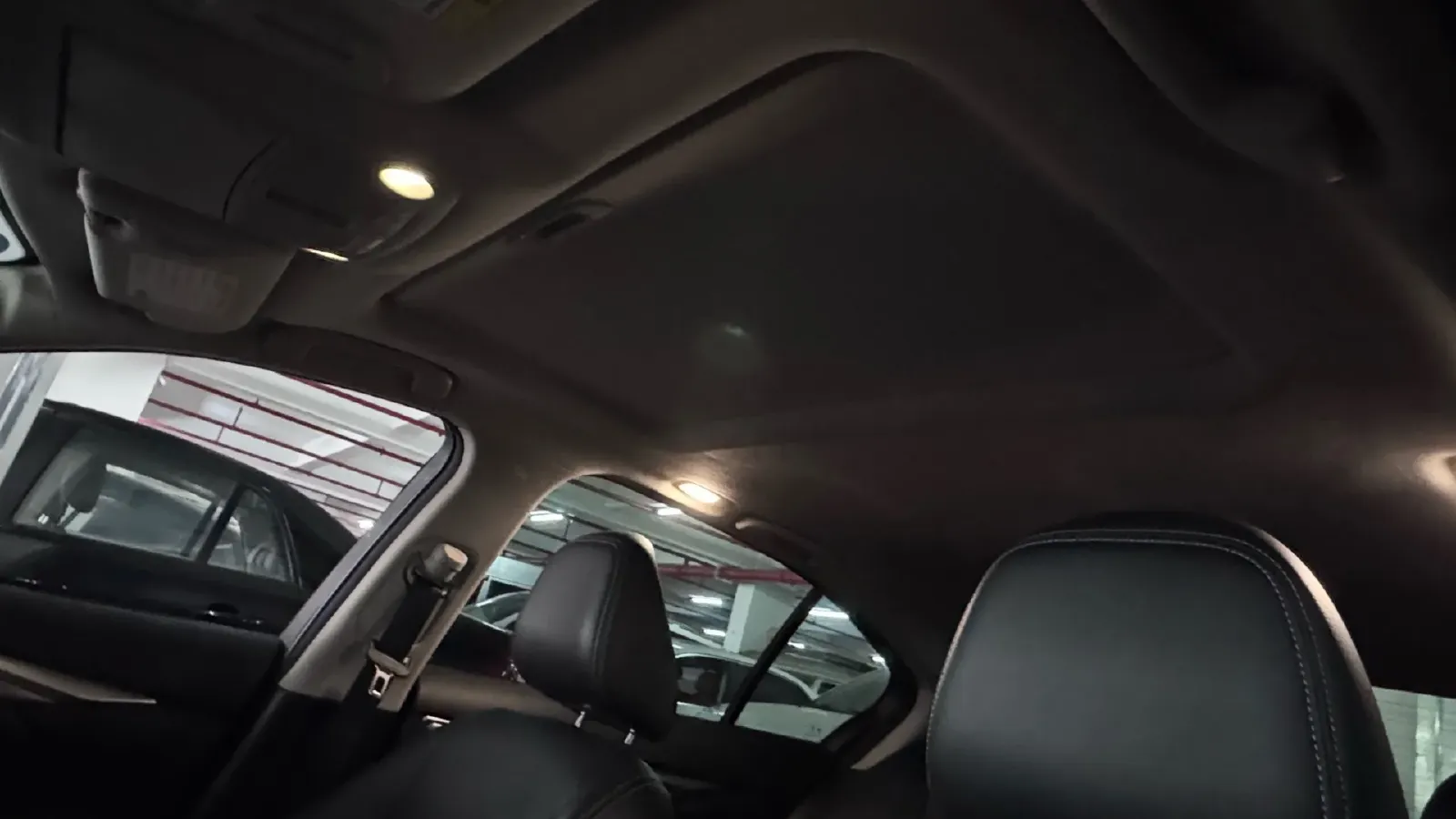 2018 Jeep Grand Commander 2.0T 265HP L4 9AT,autocango,china used car exporter,china ev exporter,chinese used car exporter,chinese used ev exporter