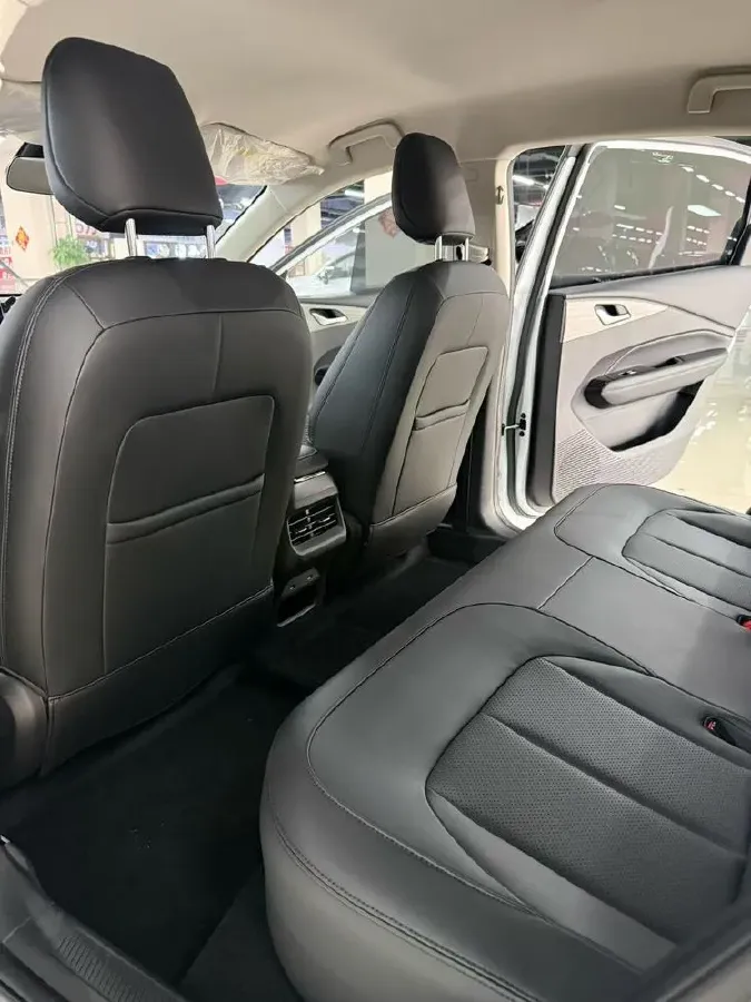 2024 WuLing XingGuang 1.5L 106HP L4 E-CVT PHEV 20.5KWH,autocango,china used car exporter,china ev exporter,chinese used car exporter,chinese used ev exporter