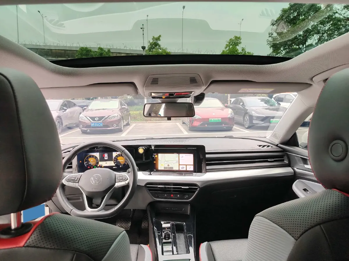 2022 Volkswagen Lavida 1.4T 150HP L4 7DCT,autocango,china used car exporter,china ev exporter,chinese used car exporter,chinese used ev exporter