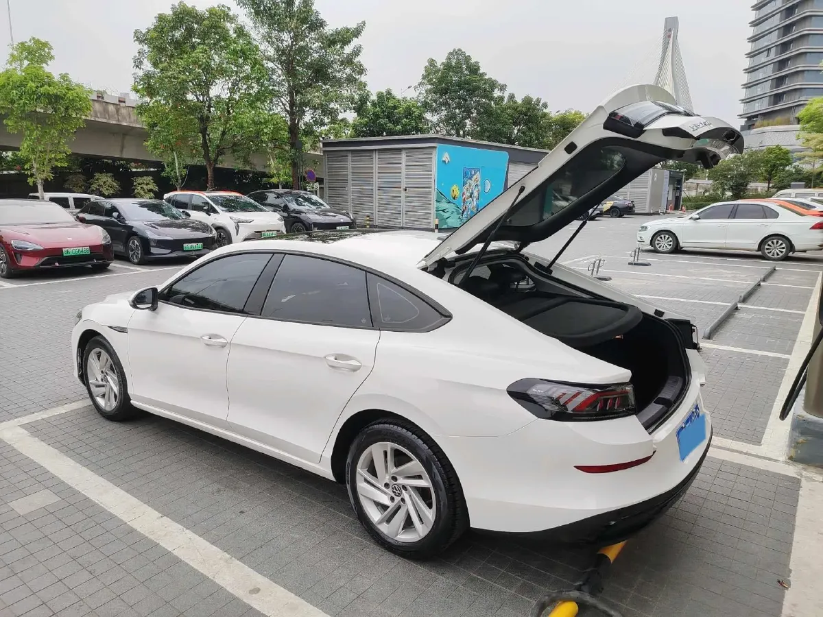 2022 Volkswagen Lavida 1.4T 150HP L4 7DCT,autocango,china used car exporter,china ev exporter,chinese used car exporter,chinese used ev exporter