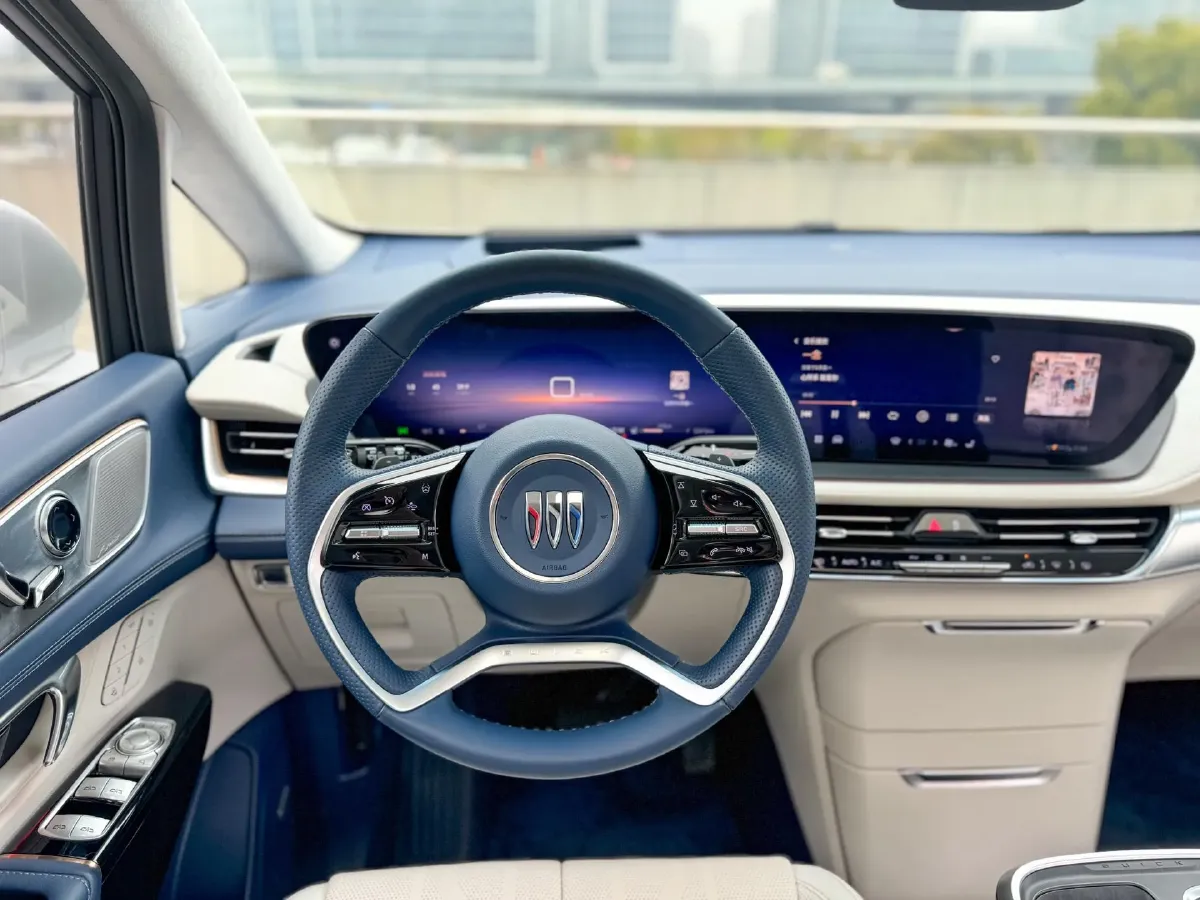 2025 Buick Century 2.0T 237HP L4 9AT,autocango,china used car exporter,china ev exporter,chinese used car exporter,chinese used ev exporter