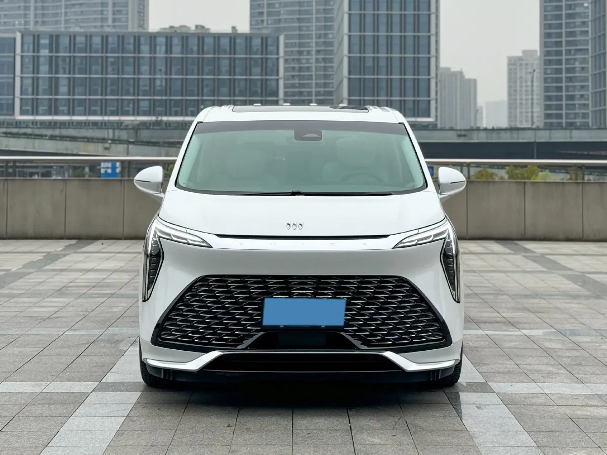 2025 Buick Century 2.0T 237HP L4 9AT,autocango,china used car exporter,china ev exporter,chinese used car exporter,chinese used ev exporter