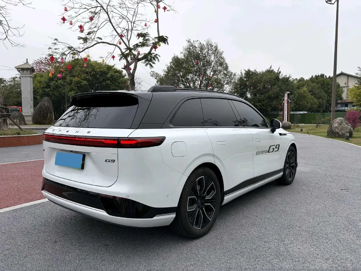 2025 Xpeng G9 BEV 79KWH,autocango,china used car exporter,china ev exporter,chinese used car exporter,chinese used ev exporter