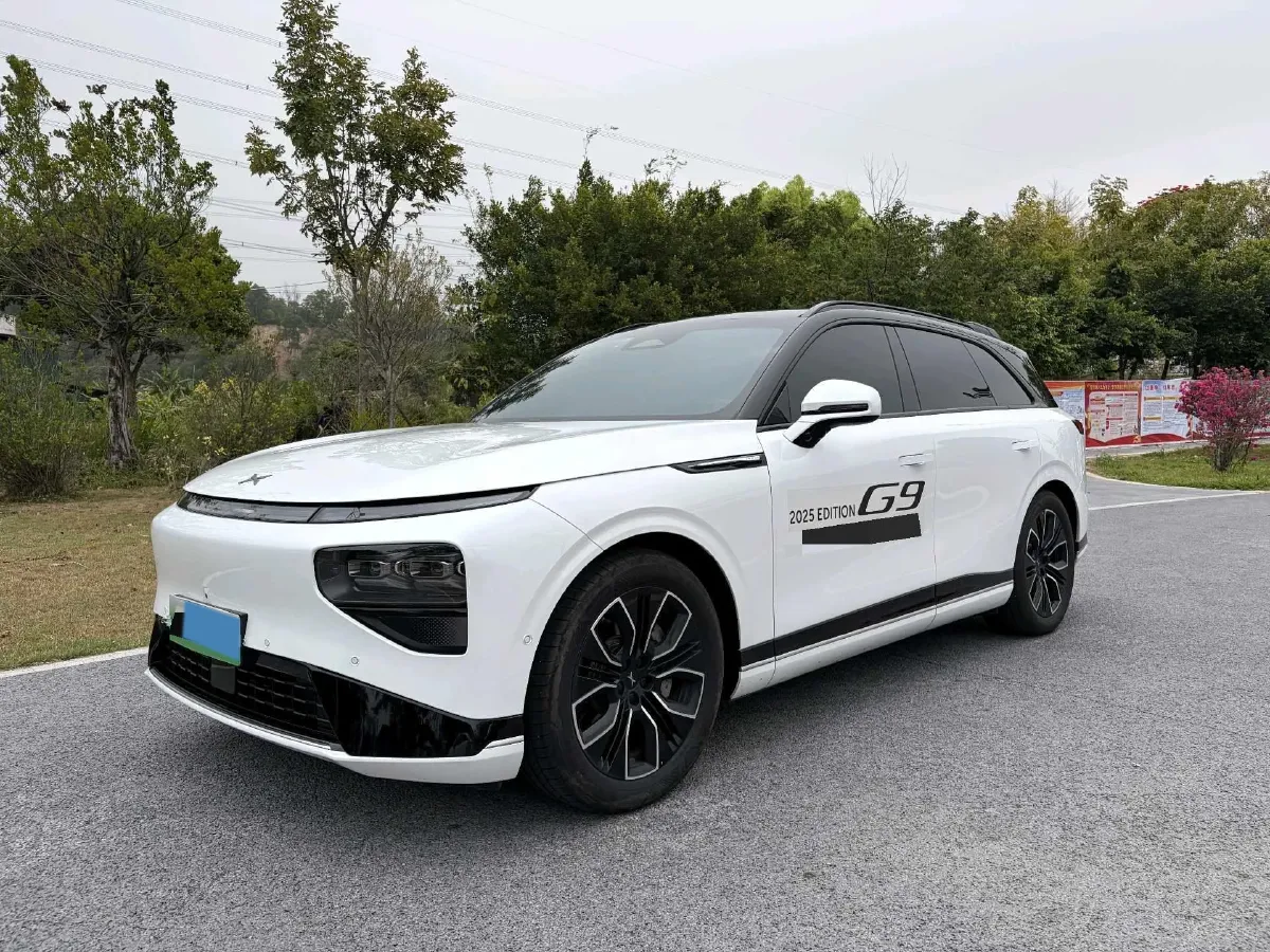 2025 Xpeng G9 BEV 79KWH,autocango,china used car exporter,china ev exporter,chinese used car exporter,chinese used ev exporter