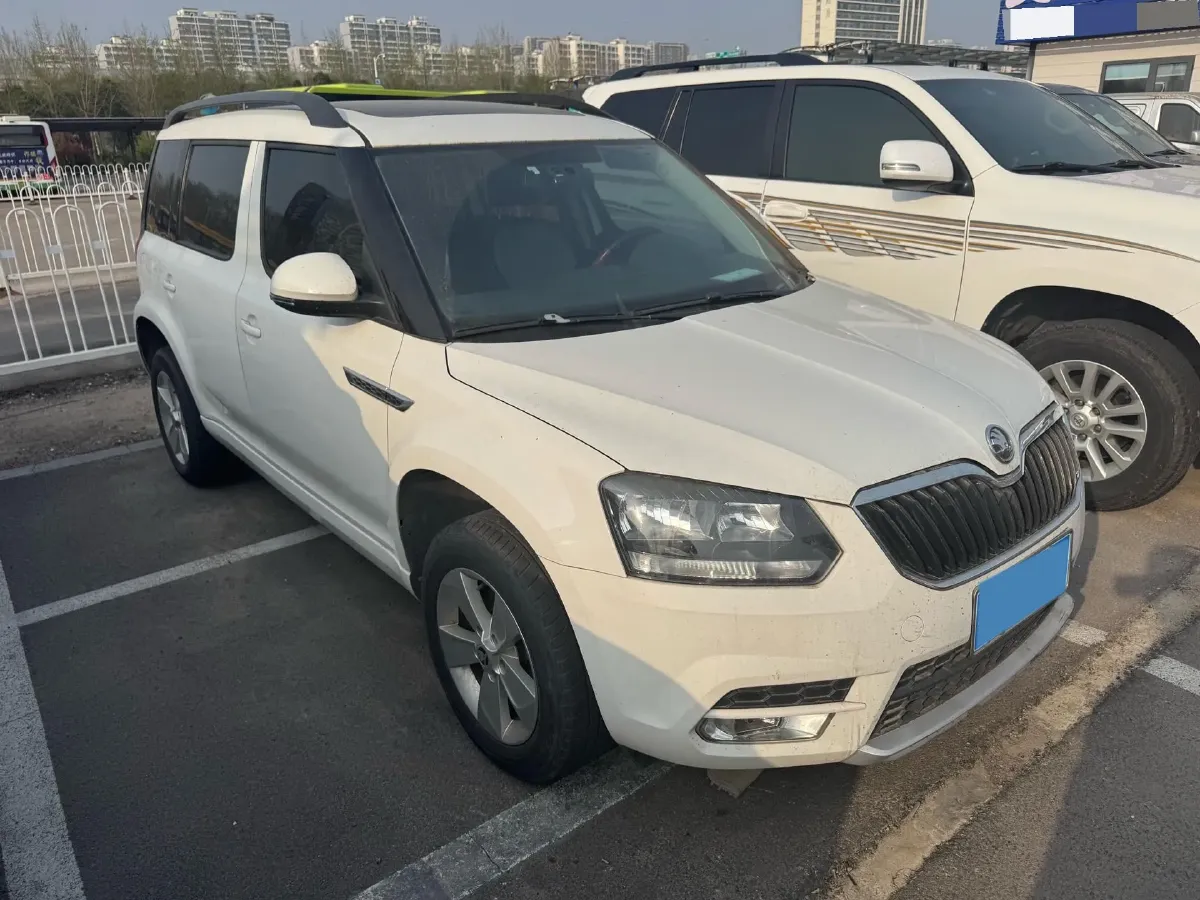 2016 Skoda Yeti 1.4T 150HP L4 7DCT,autocango,china used car exporter,china ev exporter,chinese used car exporter,chinese used ev exporter
