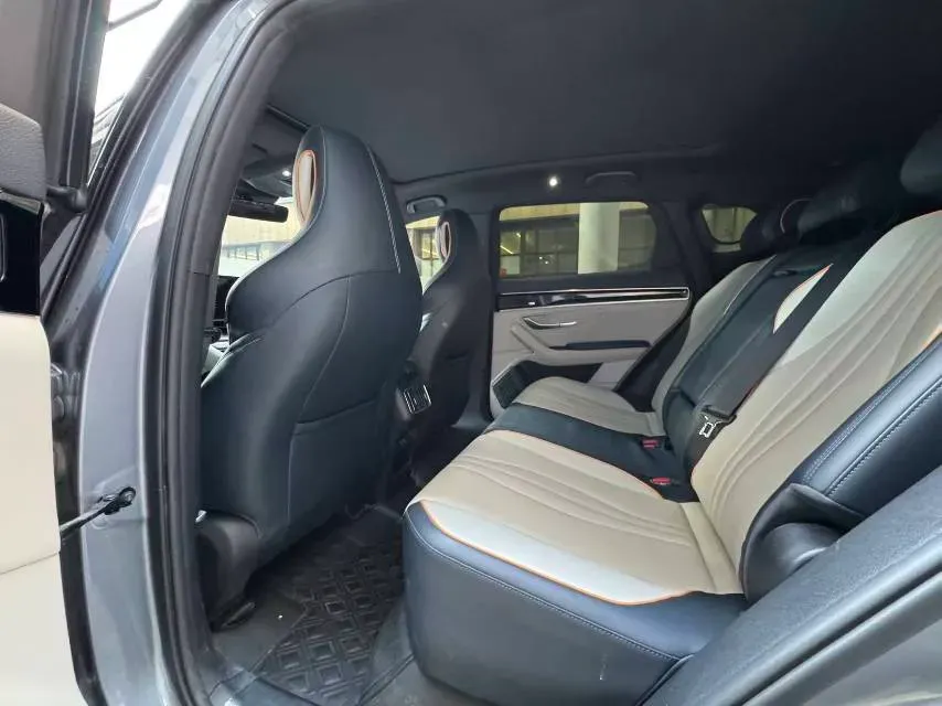 2021 Geely JiaJi 1.5T 177HP L3 7DCT PHEV 11.3KWH,autocango,china used car exporter,china ev exporter,chinese used car exporter,chinese used ev exporter