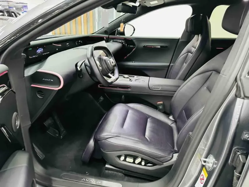 2024 Avatr 07 1.5T 156HP L4 REEV 39.05KWH,autocango,china used car exporter,china ev exporter,chinese used car exporter,chinese used ev exporter
