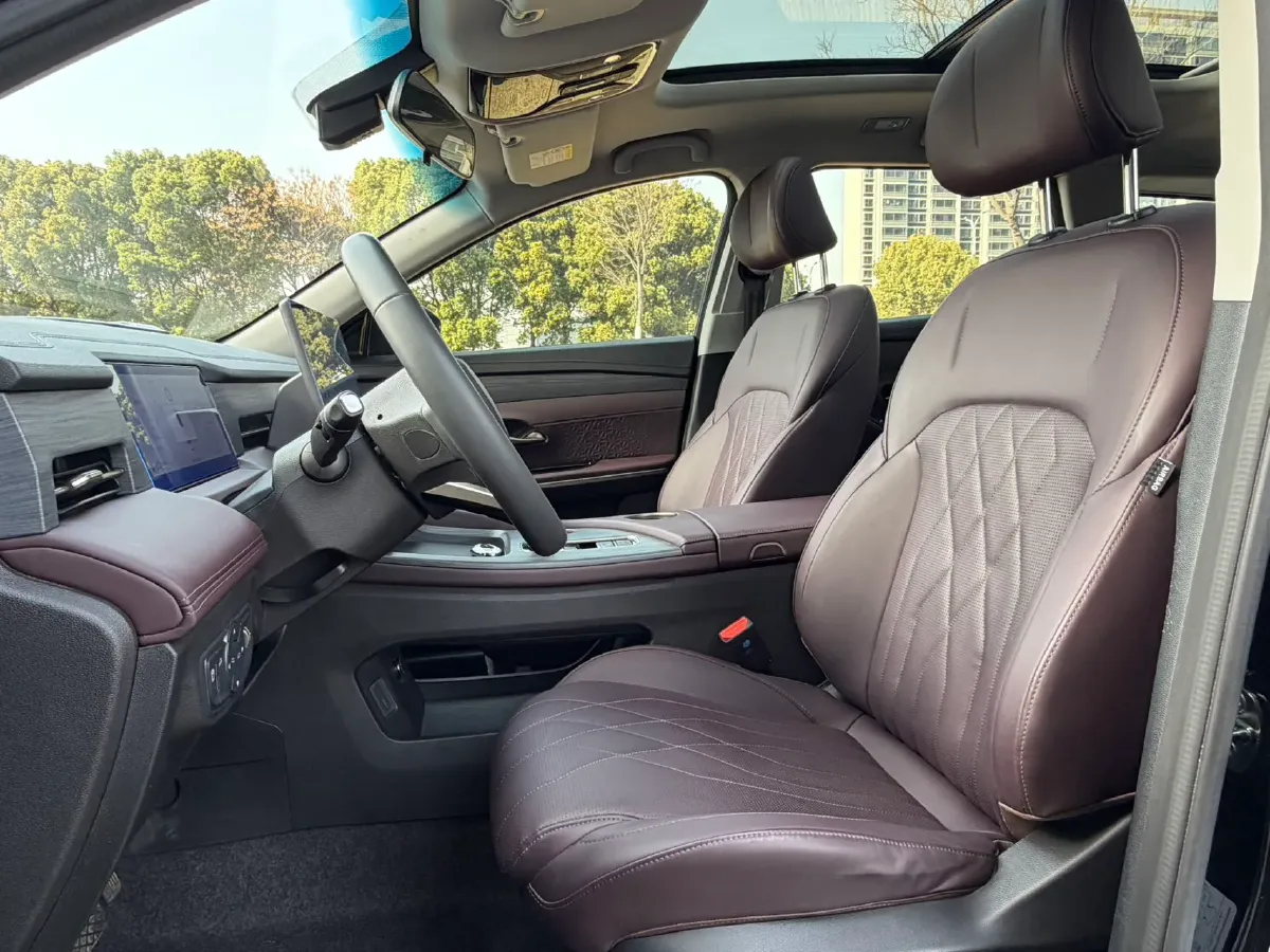 2024 Jetour X90 PRO 1.6T 197HP L4 7DCT,autocango,china used car exporter,china ev exporter,chinese used car exporter,chinese used ev exporter