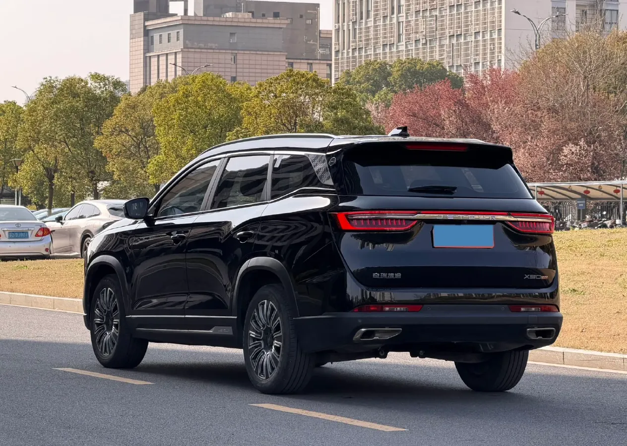 2024 Jetour X90 PRO 1.6T 197HP L4 7DCT,autocango,china used car exporter,china ev exporter,chinese used car exporter,chinese used ev exporter