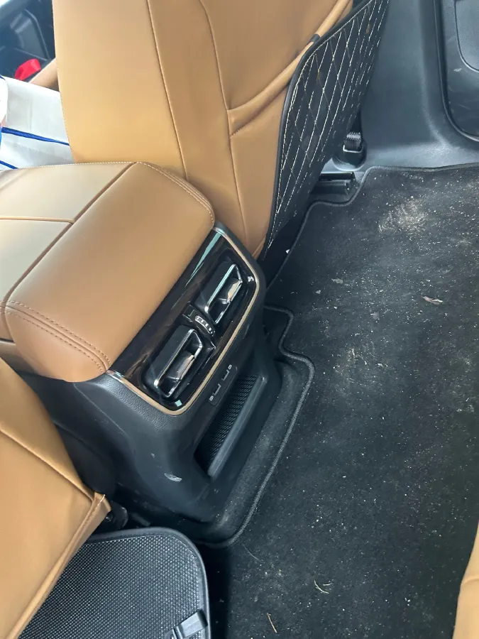 2025 GAC Trumpchi GS8 2.0T 252HP L4 8AT,autocango,china used car exporter,china ev exporter,chinese used car exporter,chinese used ev exporter