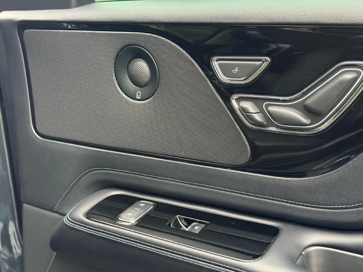 2023 Lincoln Aviator 3.0T 355HP V6 10AT,autocango,china used car exporter,china ev exporter,chinese used car exporter,chinese used ev exporter