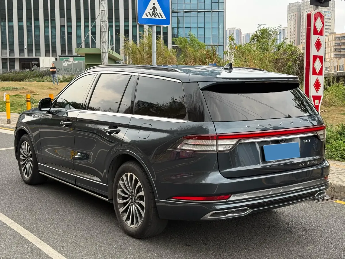 2023 Lincoln Aviator 3.0T 355HP V6 10AT,autocango,china used car exporter,china ev exporter,chinese used car exporter,chinese used ev exporter