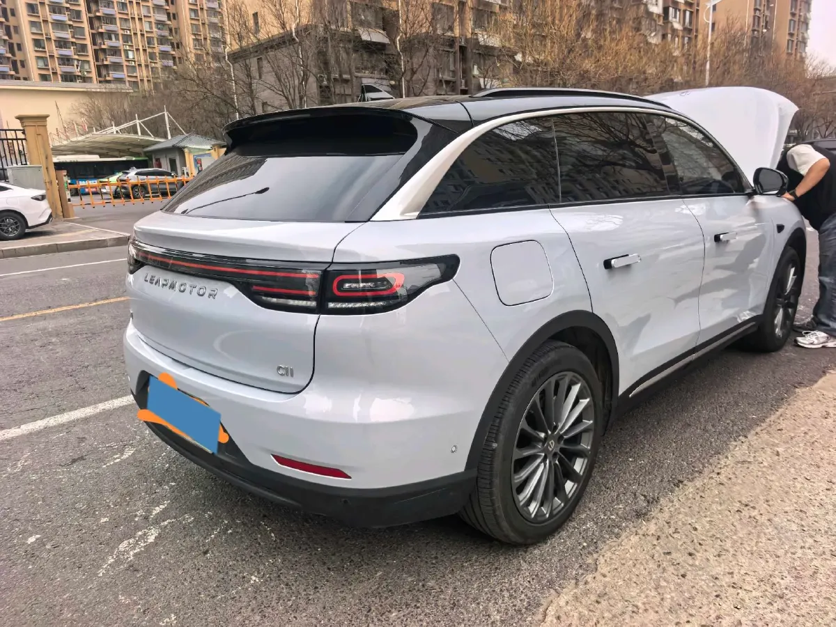 2024 Leapmotor C11 1.5L 95HP L4 REEV 43.74KWH,autocango,china used car exporter,china ev exporter,chinese used car exporter,chinese used ev exporter