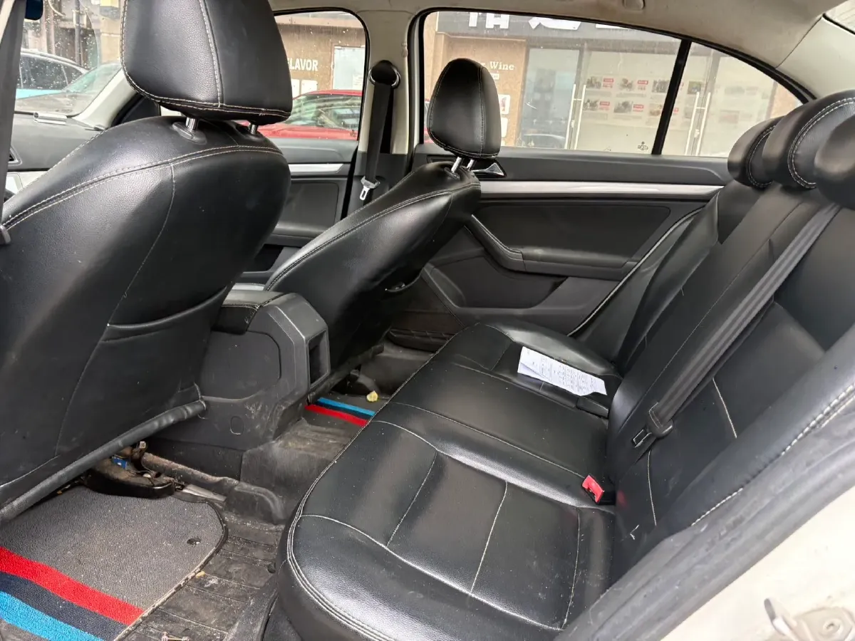 2017 Volkswagen Lavida 1.6L 110HP L4 6AT,autocango,china used car exporter,china ev exporter,chinese used car exporter,chinese used ev exporter