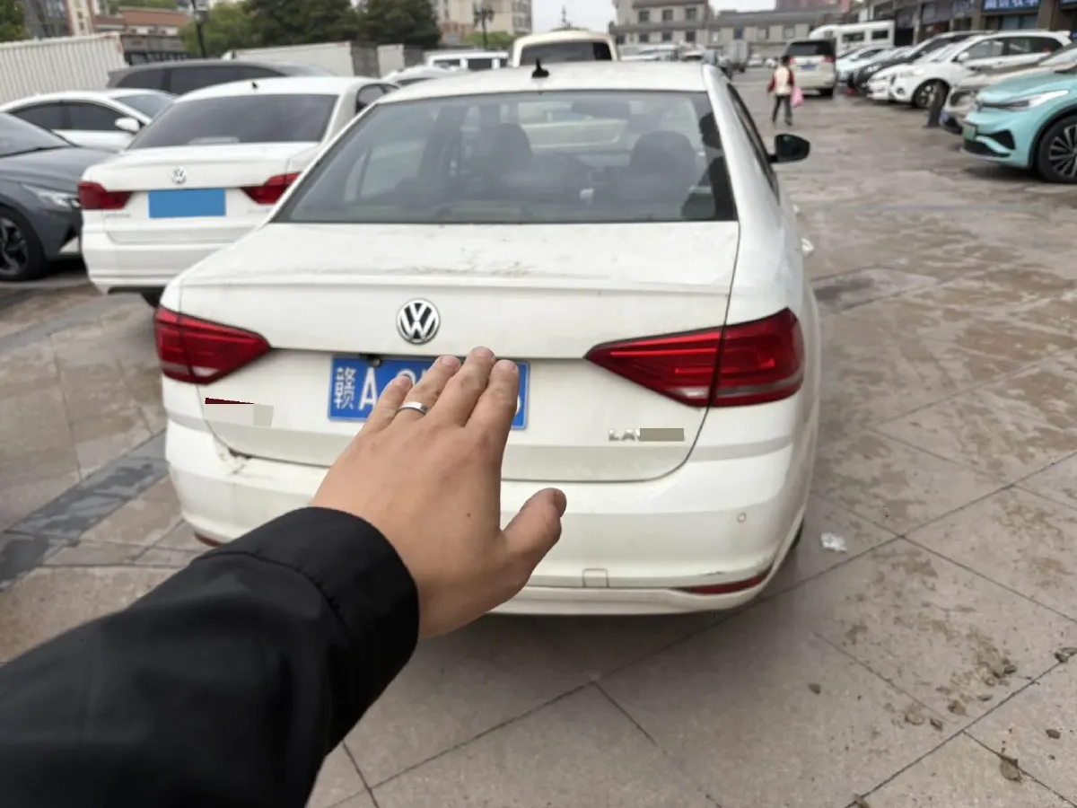 2017 Volkswagen Lavida 1.6L 110HP L4 6AT,autocango,china used car exporter,china ev exporter,chinese used car exporter,chinese used ev exporter