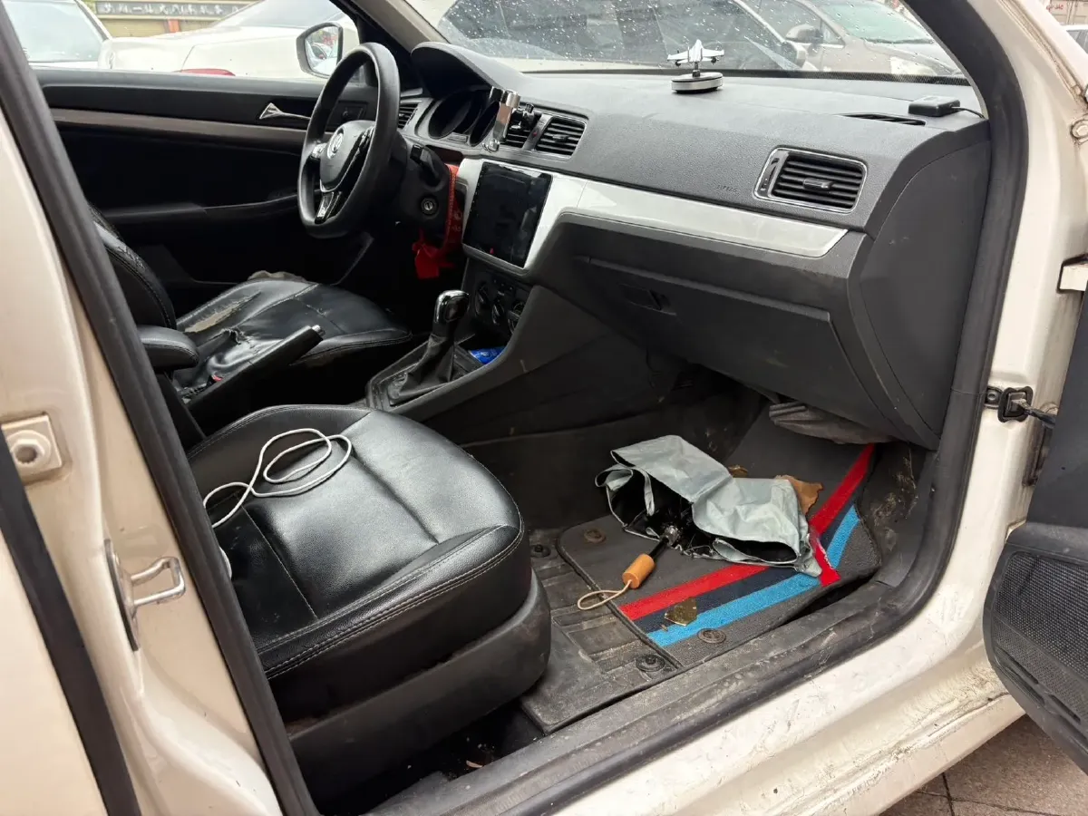 2017 Volkswagen Lavida 1.6L 110HP L4 6AT,autocango,china used car exporter,china ev exporter,chinese used car exporter,chinese used ev exporter