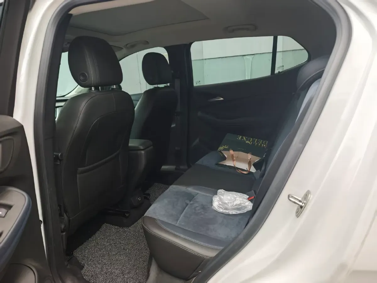 2020 Buick Encore GX 1.3T 165HP L3 CVT,autocango,china used car exporter,china ev exporter,chinese used car exporter,chinese used ev exporter