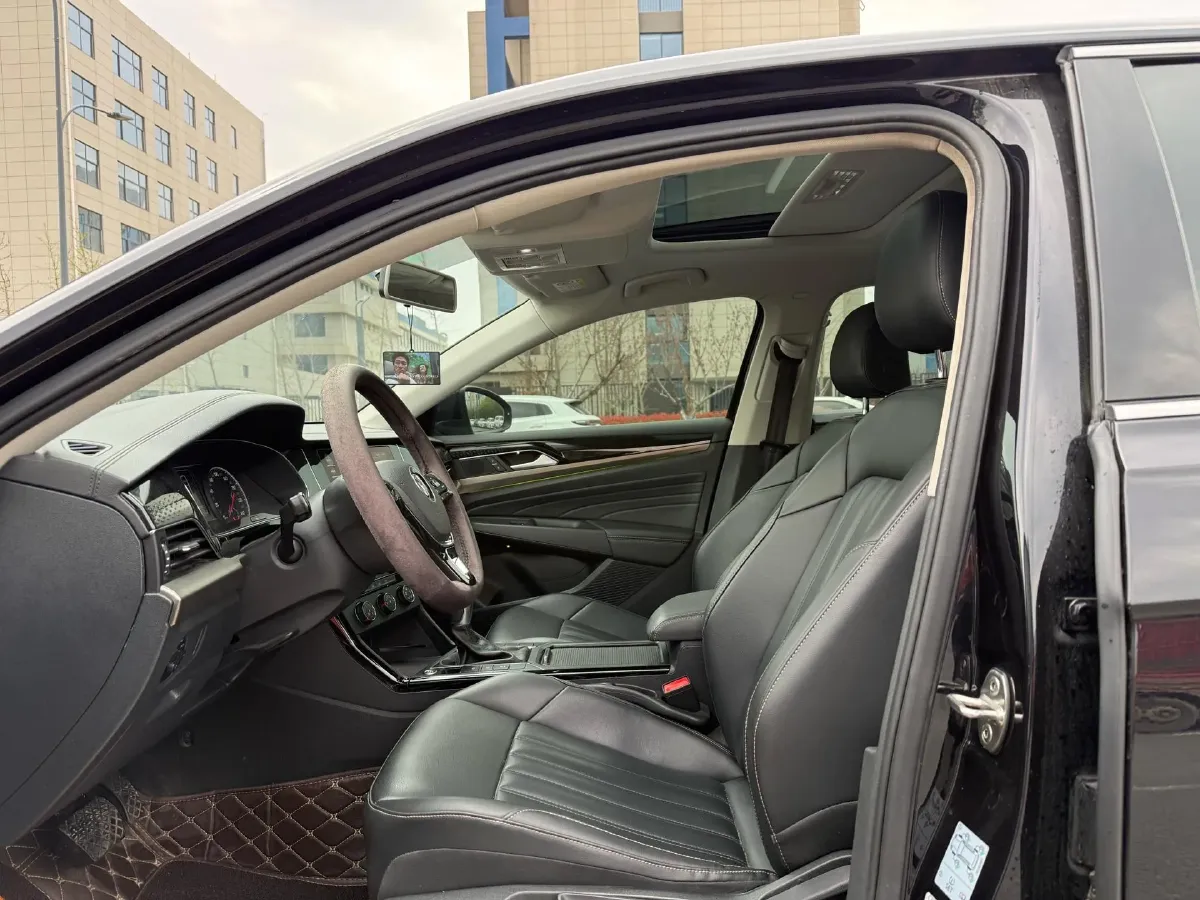 2020 Volkswagen Passat 1.4T 150HP L4 7DCT,autocango,china used car exporter,china ev exporter,chinese used car exporter,chinese used ev exporter