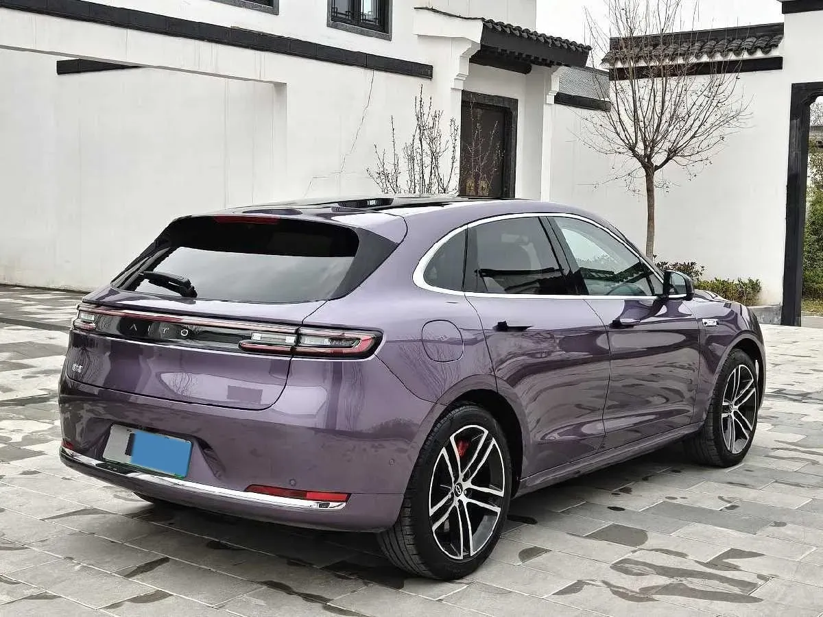 2025 AITO AITO M5 1.5T 152HP L4 REEV 42KWH,autocango,china used car exporter,china ev exporter,chinese used car exporter,chinese used ev exporter