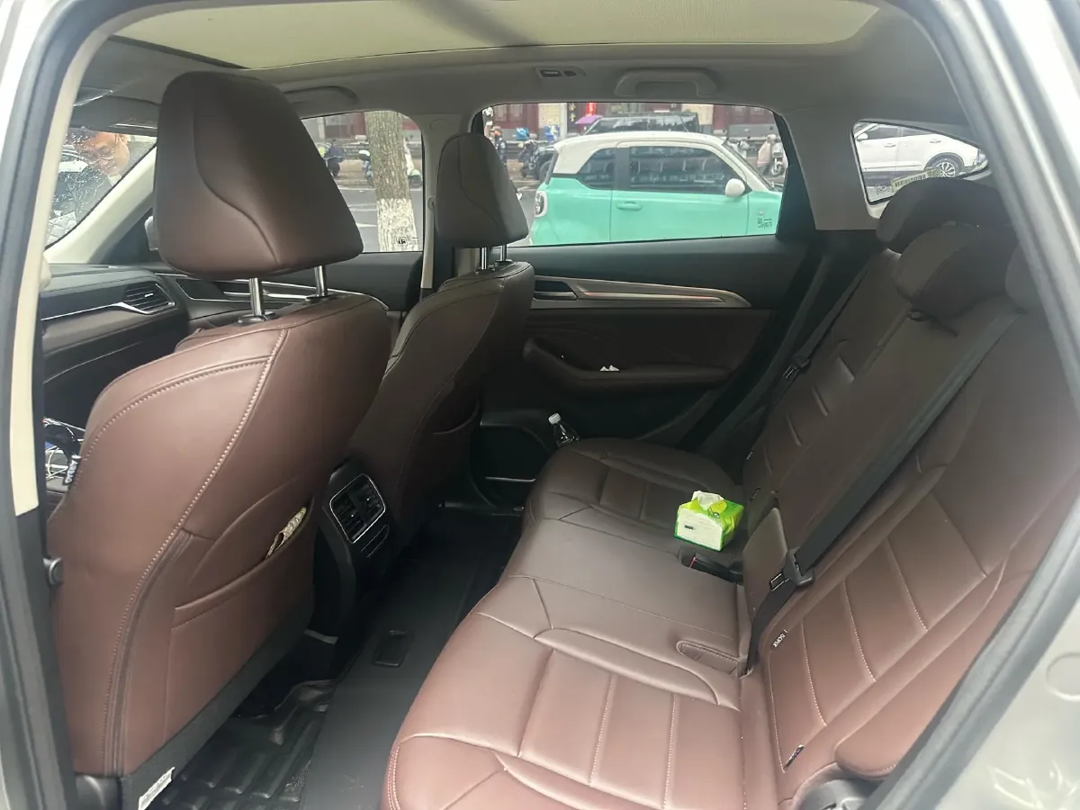 2020 Haval F7 1.5T 169HP L4 7DCT,autocango,china used car exporter,china ev exporter,chinese used car exporter,chinese used ev exporter