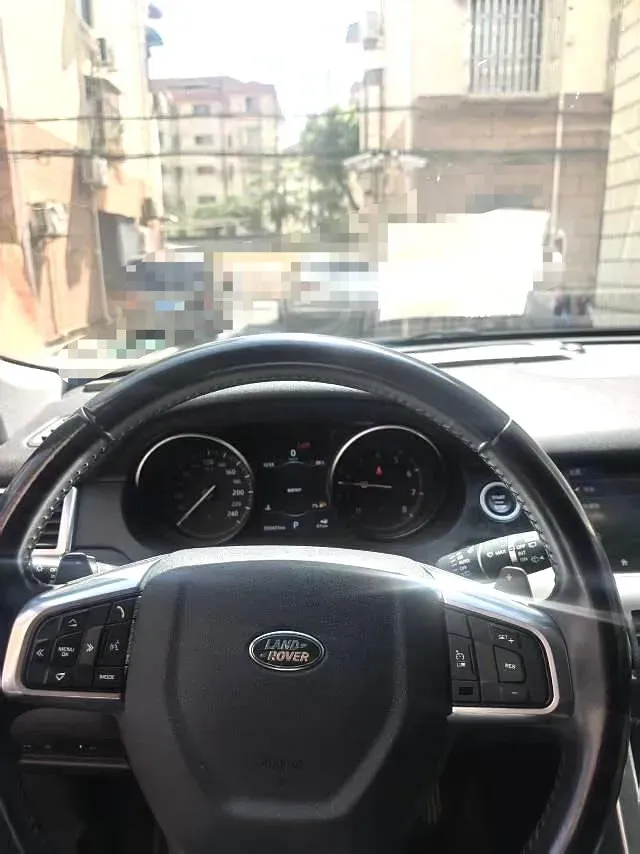 2019 Land Rover Discovery Sport 2.0T 241HP L4 9AT,autocango,china used car exporter,china ev exporter,chinese used car exporter,chinese used ev exporter