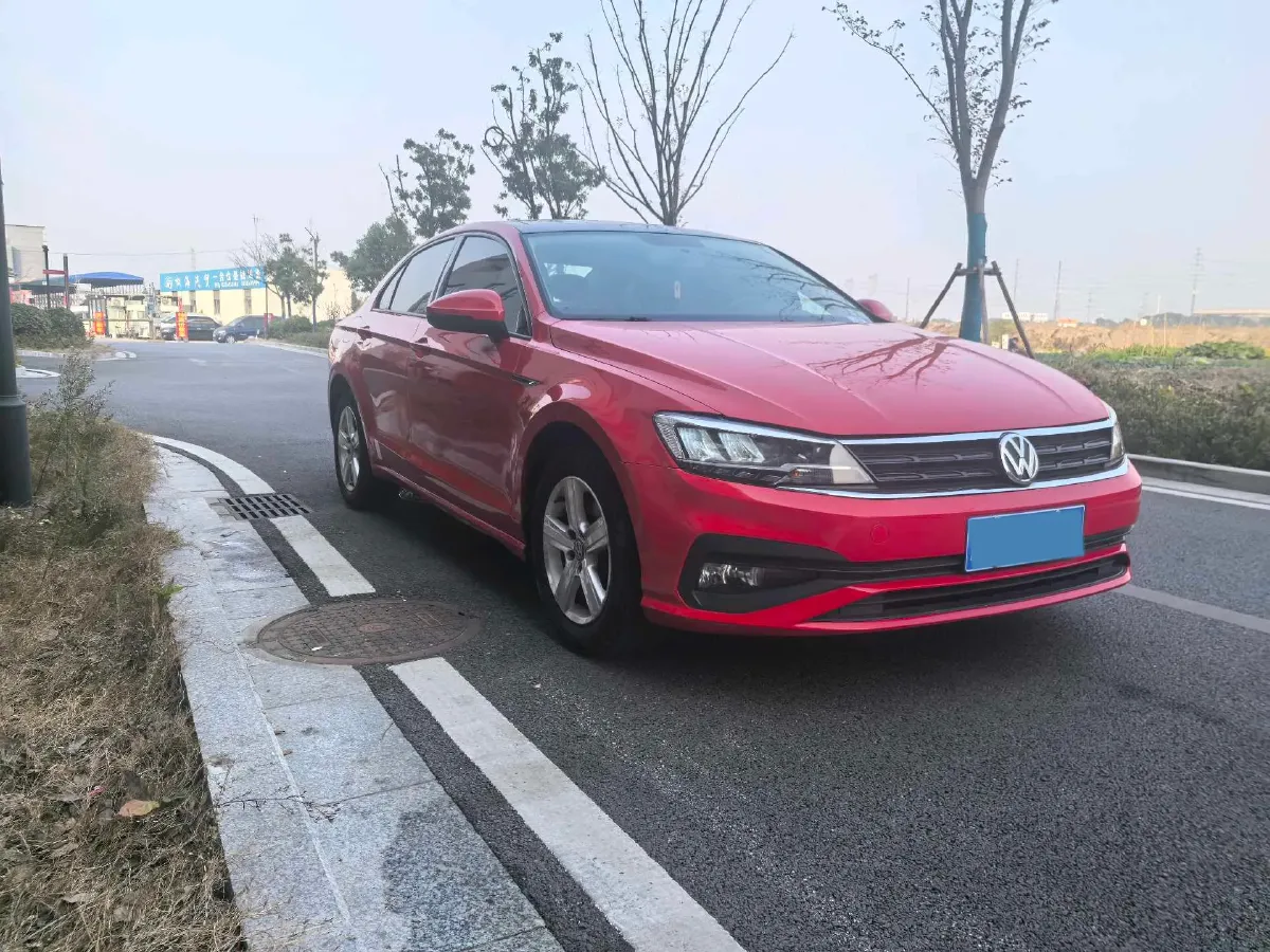 2019 Volkswagen T-Cross 1.4T 150HP L4 7DCT,autocango,china used car exporter,china ev exporter,chinese used car exporter,chinese used ev exporter