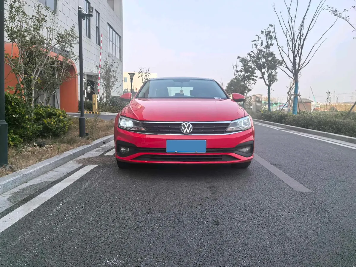 2019 Volkswagen T-Cross 1.4T 150HP L4 7DCT,autocango,china used car exporter,china ev exporter,chinese used car exporter,chinese used ev exporter