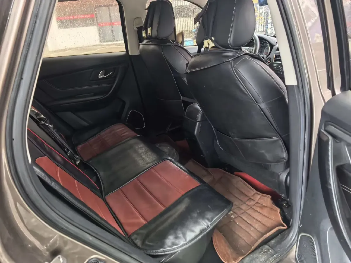 2018 Bestune X40 1.6L 114HP L4 5MT,autocango,china used car exporter,china ev exporter,chinese used car exporter,chinese used ev exporter