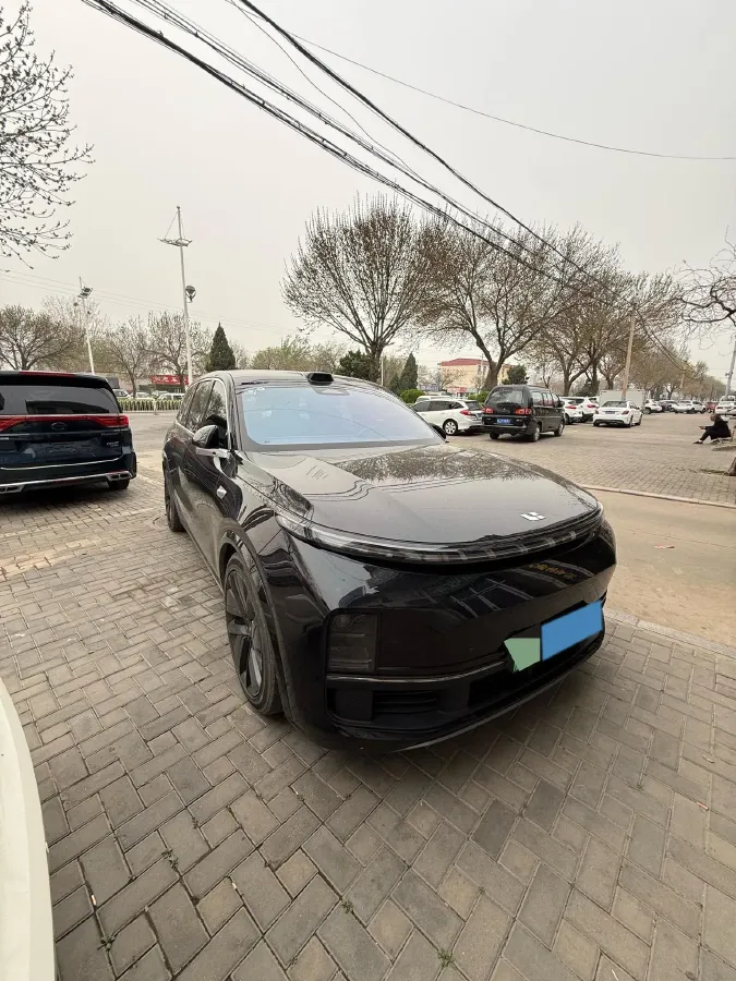 2022 Li L9 Range Extended 154HP REEV 42.6KWH,autocango,china used car exporter,china ev exporter,chinese used car exporter,chinese used ev exporter