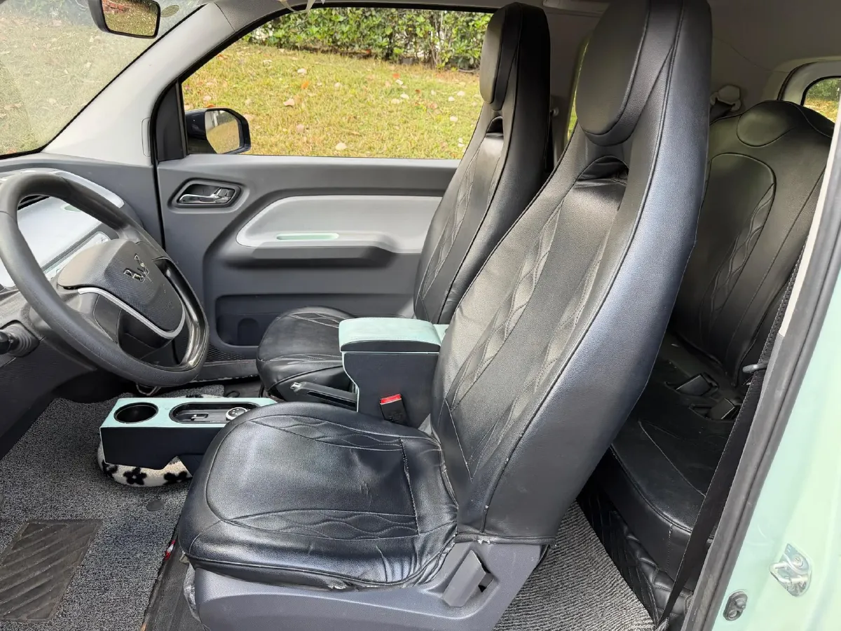 2021 WuLing HongGuang MINI EV BEV 13.9KWH,autocango,china used car exporter,china ev exporter,chinese used car exporter,chinese used ev exporter