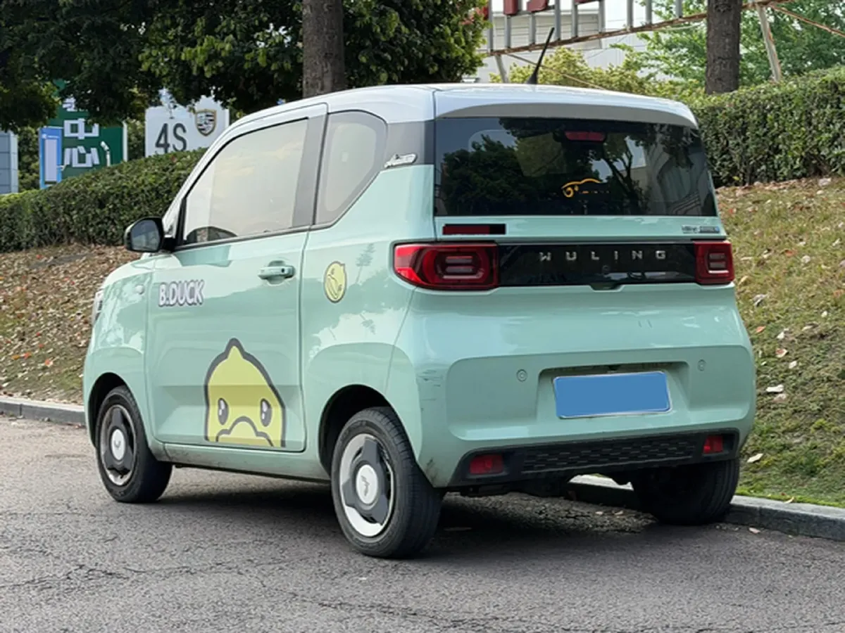 2021 WuLing HongGuang MINI EV BEV 13.9KWH,autocango,china used car exporter,china ev exporter,chinese used car exporter,chinese used ev exporter